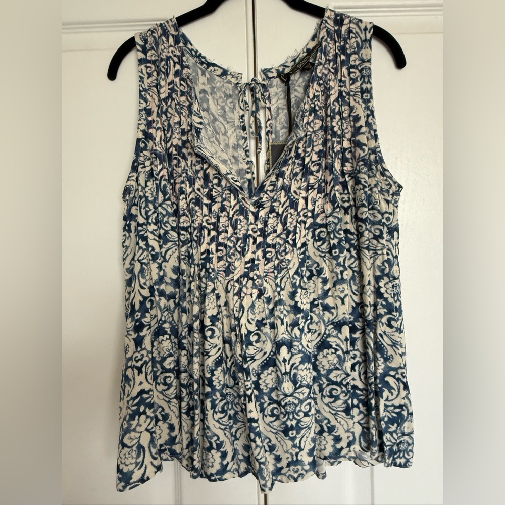 Blue and Cream Paisley, Open-Back Tie Tank